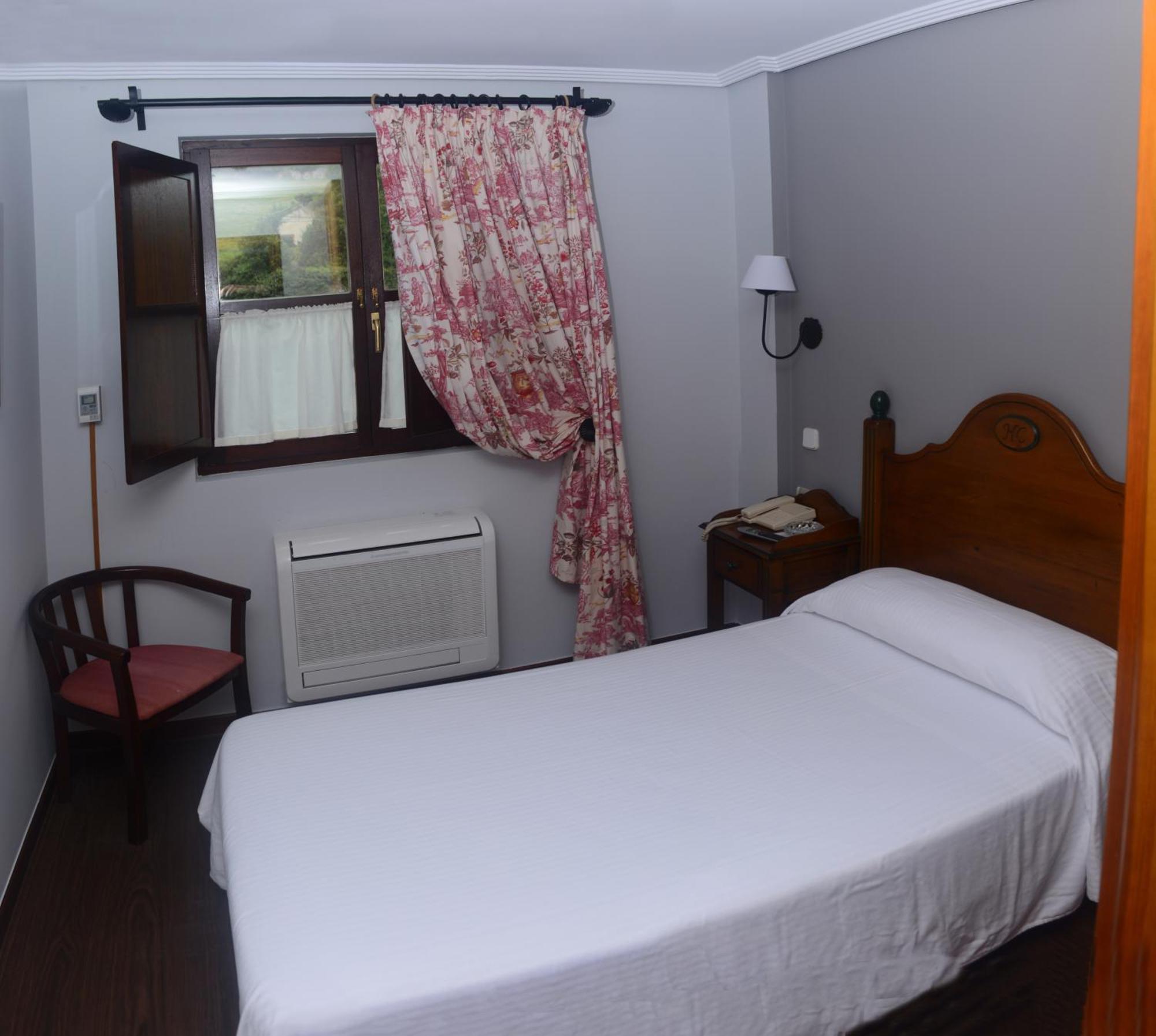 Hotel كوميلاس المظهر الخارجي الصورة