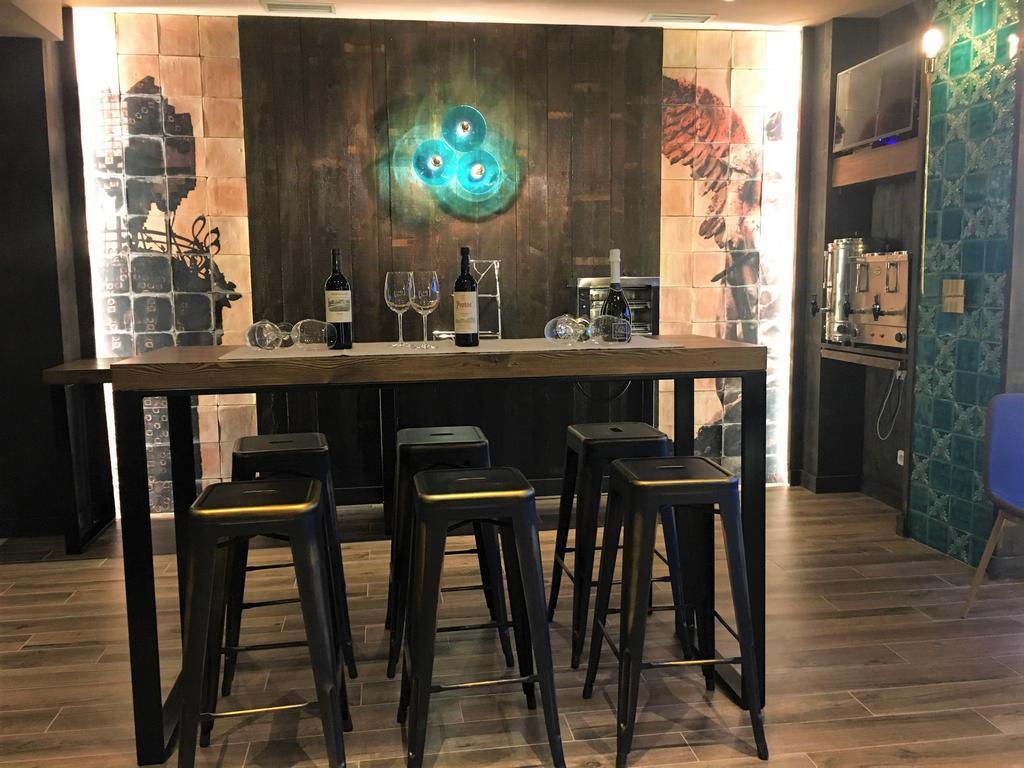 Hotel كوميلاس المظهر الخارجي الصورة